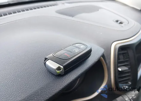 2014 Jeep Cherokee Limited из США, поврежденный, VIN 1C4PJMDS7EW317132